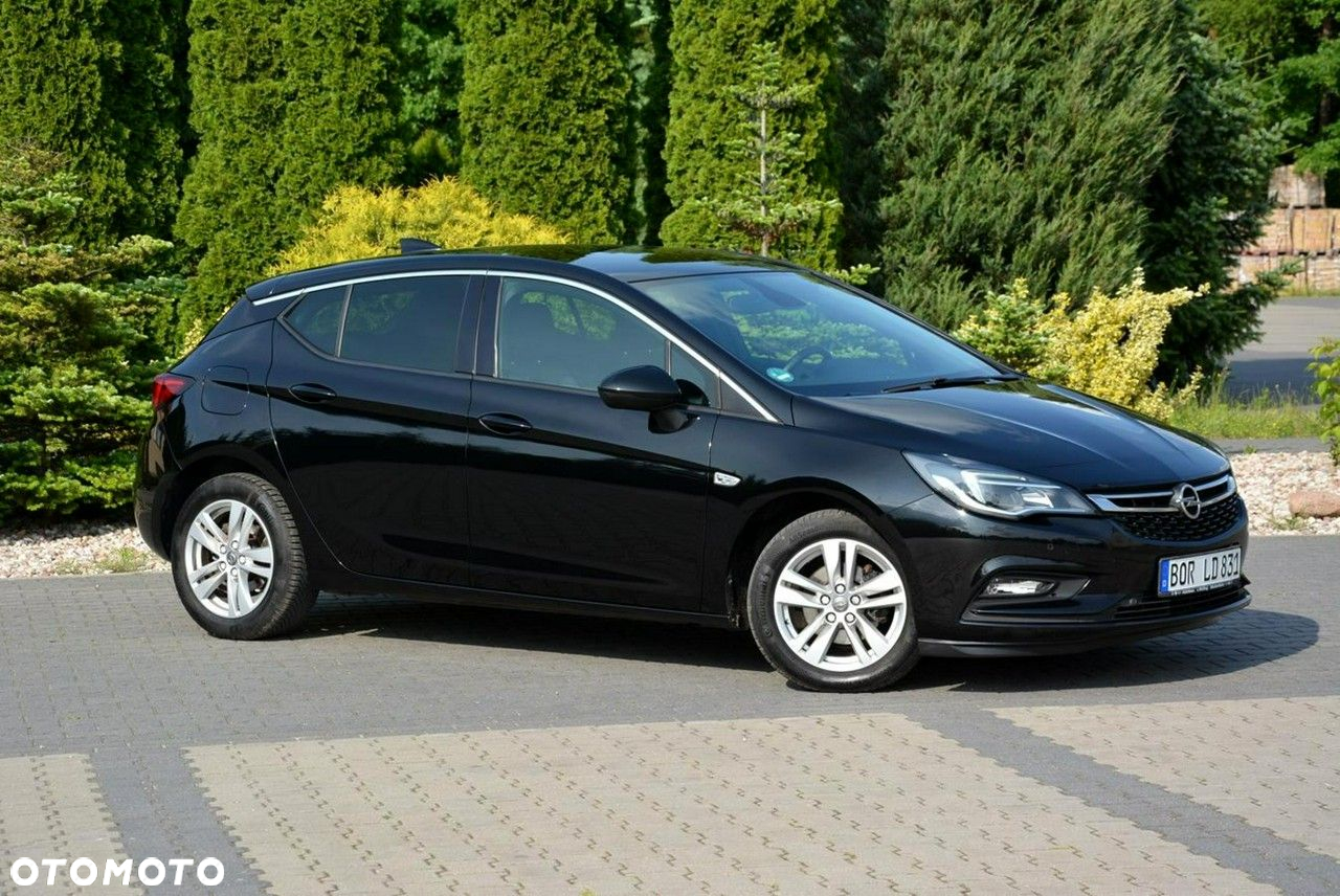 Opel Astra 1.4 Turbo Edition - 10