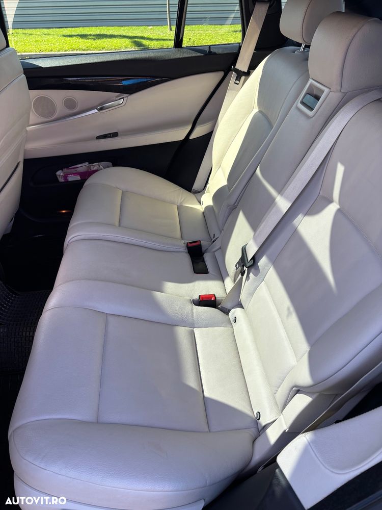 BMW Seria 5 530d xDrive Aut. GT - 9