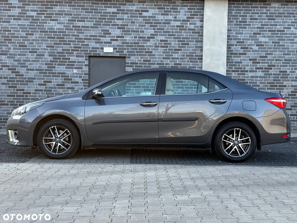 Toyota Corolla 1.6 Premium - 7