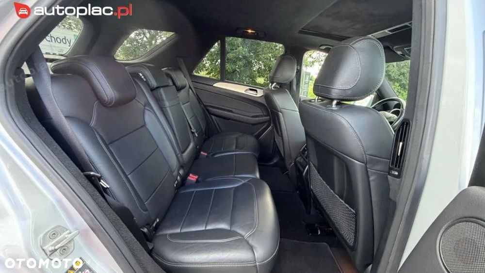 Mercedes-Benz GLE 2016