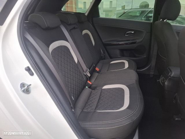 Kia Ceed SW 1.6 CRDi GT Line - 39