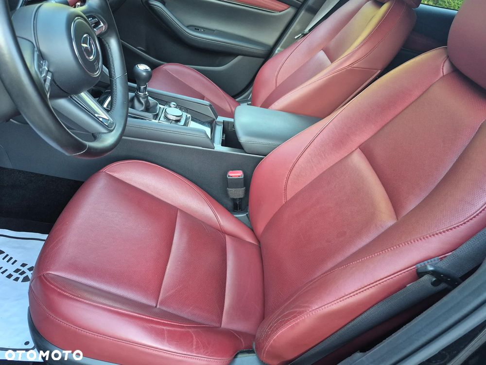Mazda 3 2.0 mHEV Hikari - 21
