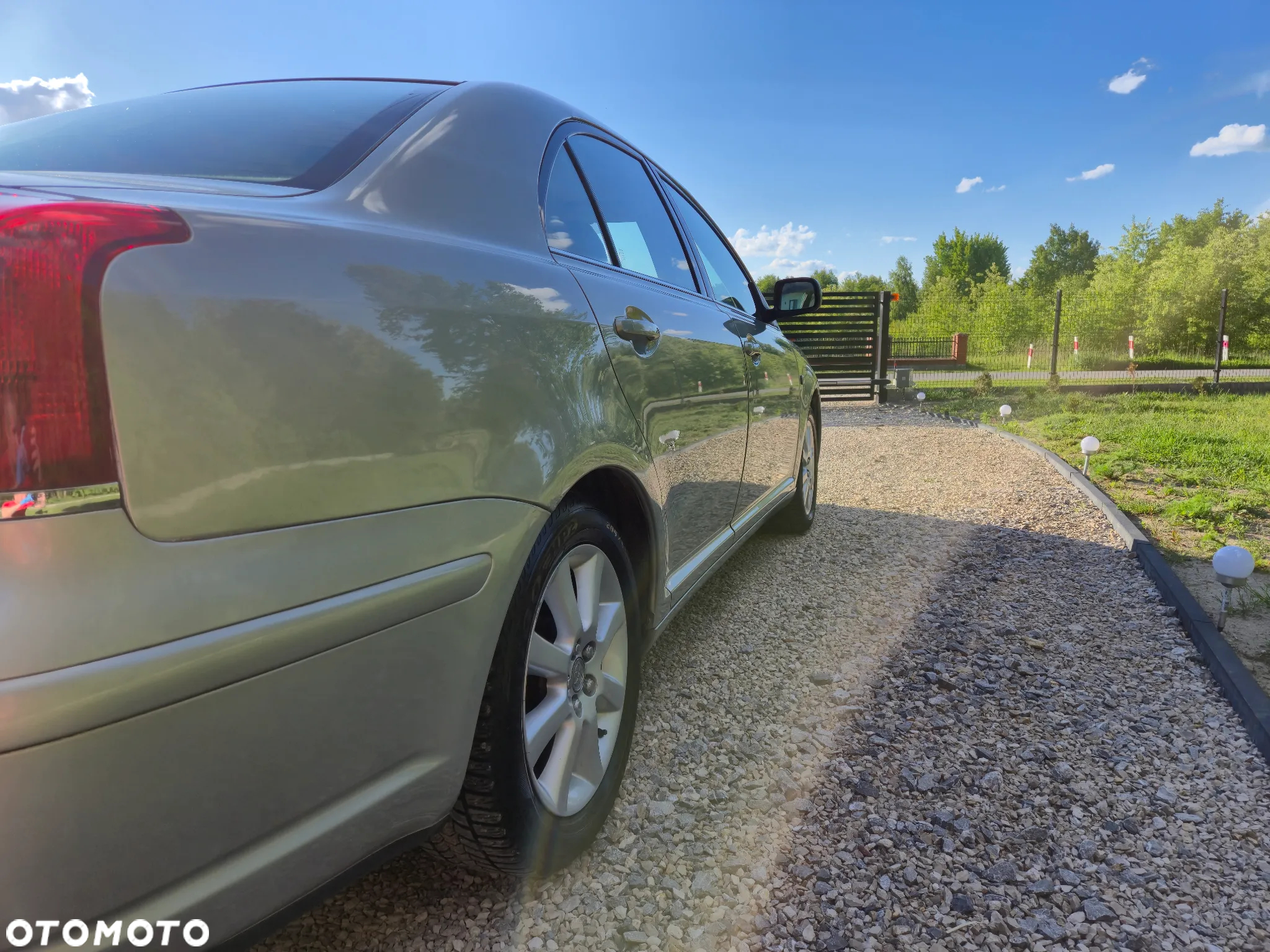 Toyota Avensis 1.8 VVT-i Luna - 9