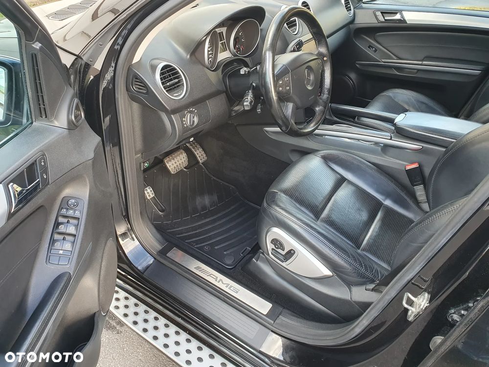 Mercedes-Benz ML 63 AMG 4Matic 7G-TRONIC - 13