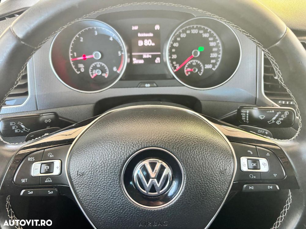 Volkswagen Golf Sportsvan - 14