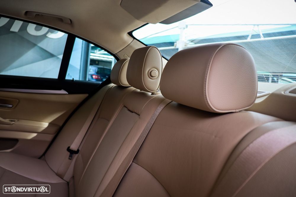 BMW 520 d Line Sport - 23