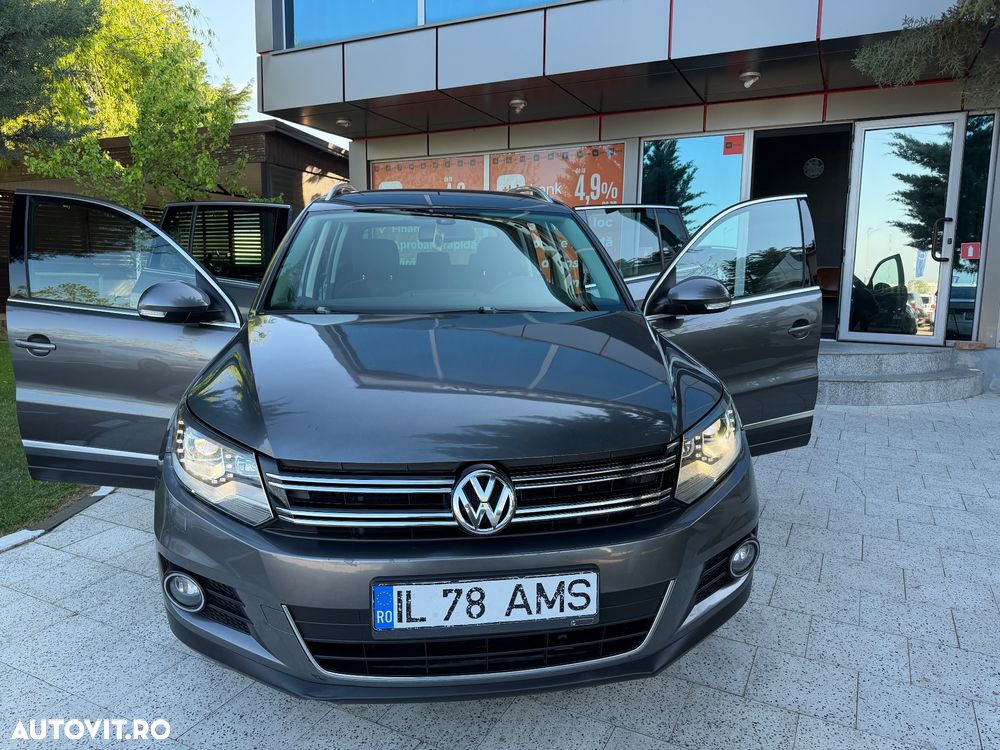 Volkswagen Tiguan 2.0 TDI DPF 4Motion BlueMotion Technology DSG Sport & Style - 22