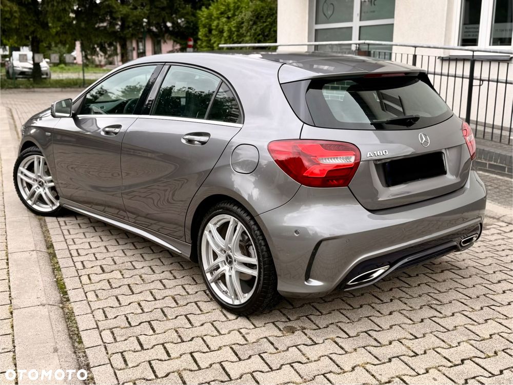 Mercedes-Benz Klasa A 180 7G-DCT AMG Line - 9