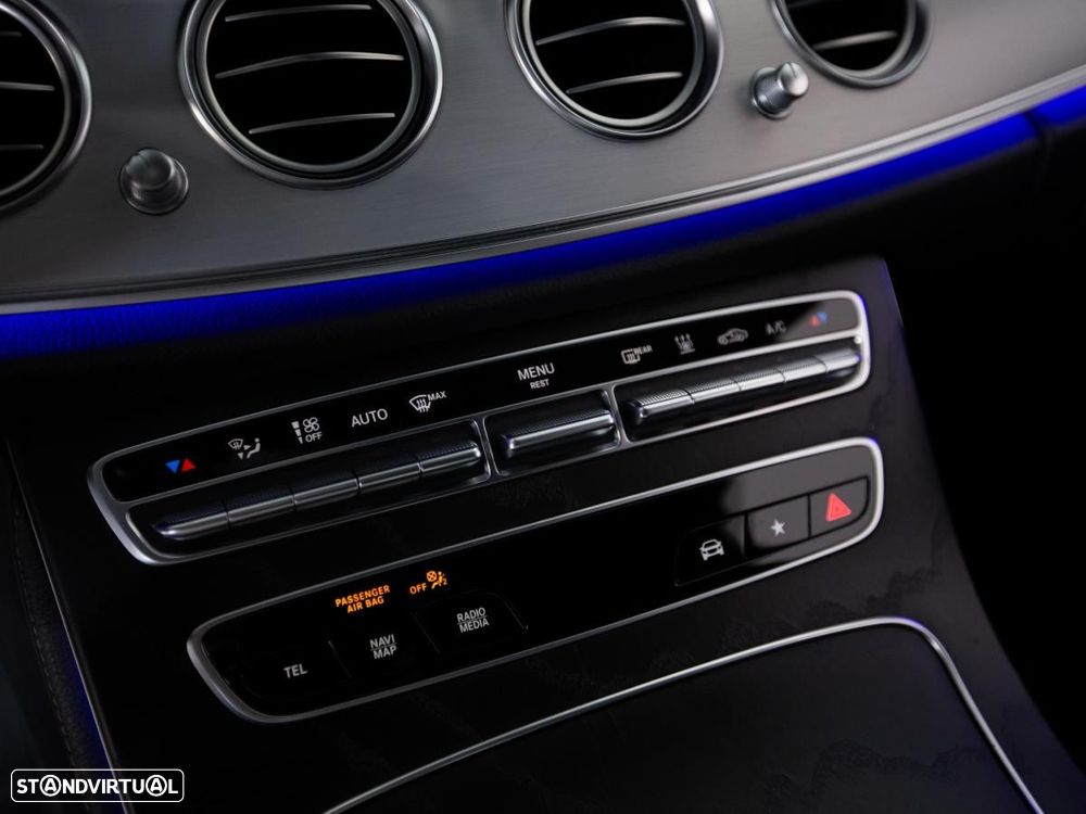 Mercedes-Benz E 300 de Avantgarde - 22
