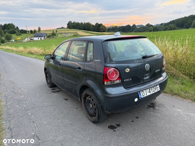 Volkswagen Polo - 11