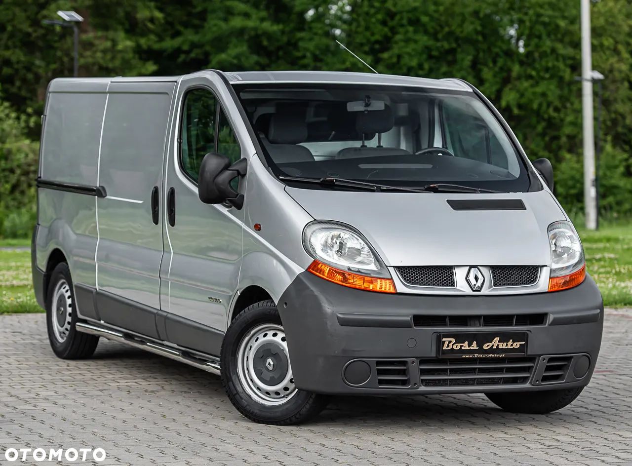 Renault TRAFIC LONG - 1