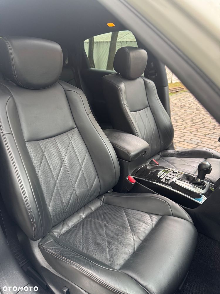 Infiniti Q70 3.7 S Premium - 17