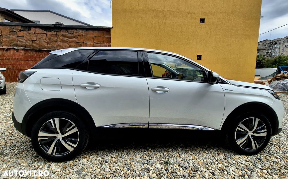 Peugeot 3008 PHEV 180 EAT8 Allure Pack - 11