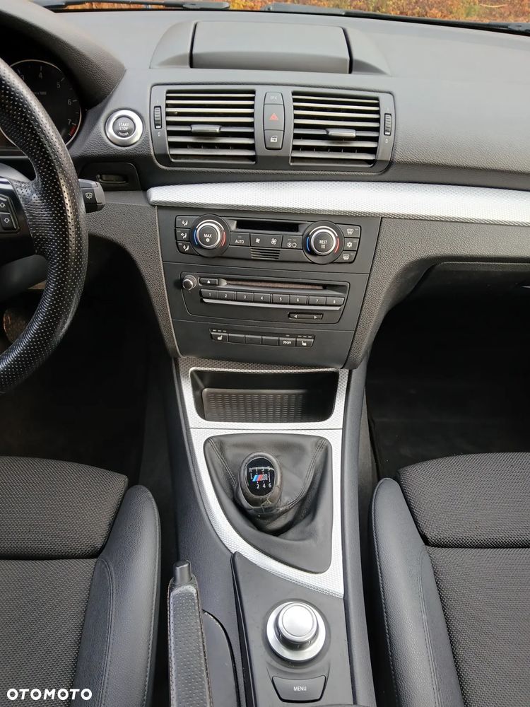 BMW Seria 1 120i Edition Sport - 20