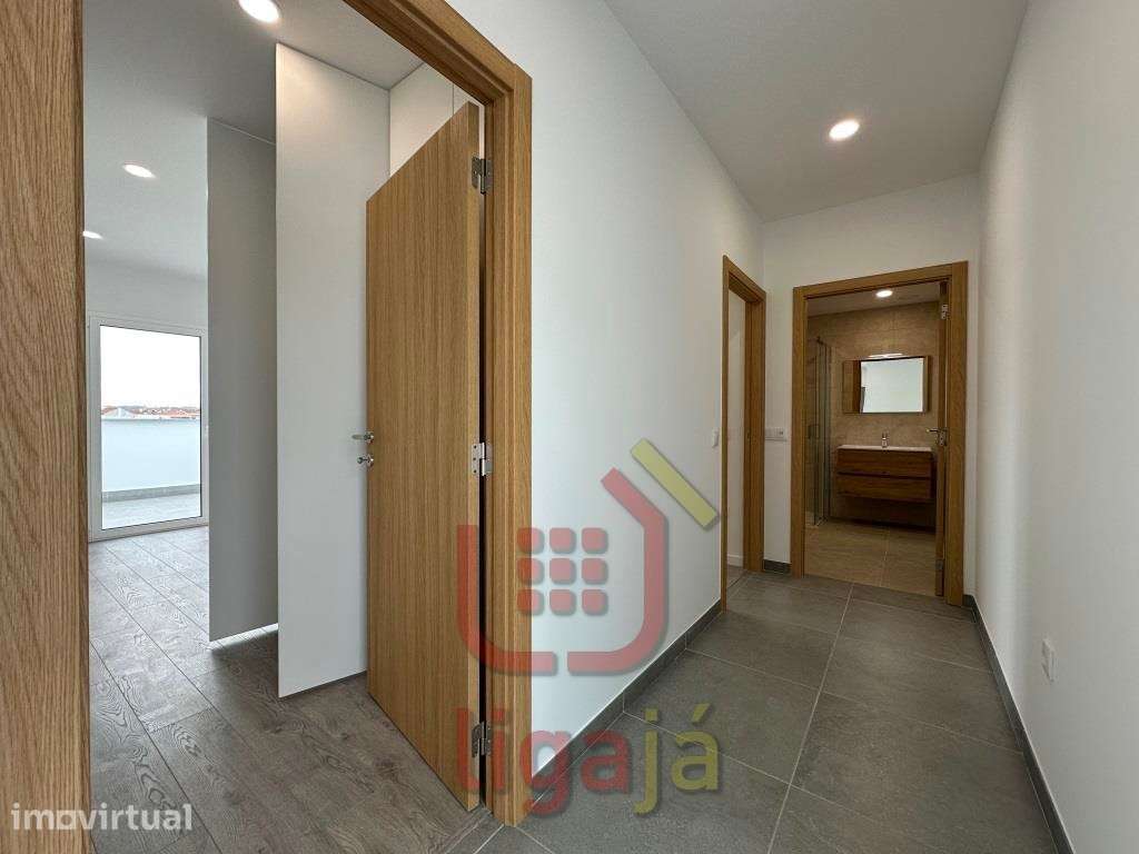 Apartamento T2 - Ourém! - Grande imagem: 5/19