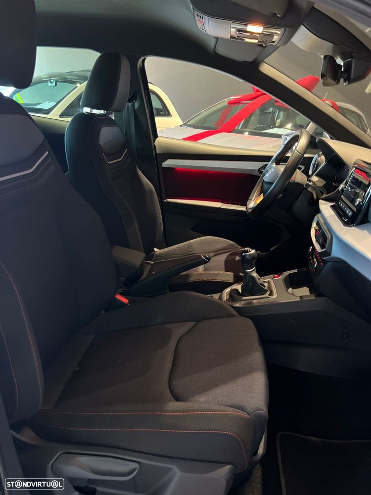 SEAT Ibiza 1.0 TSI FR - 37