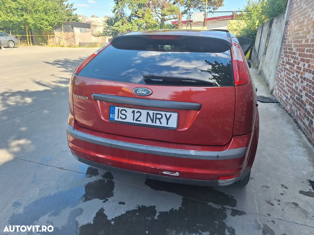 Ford Focus - 2