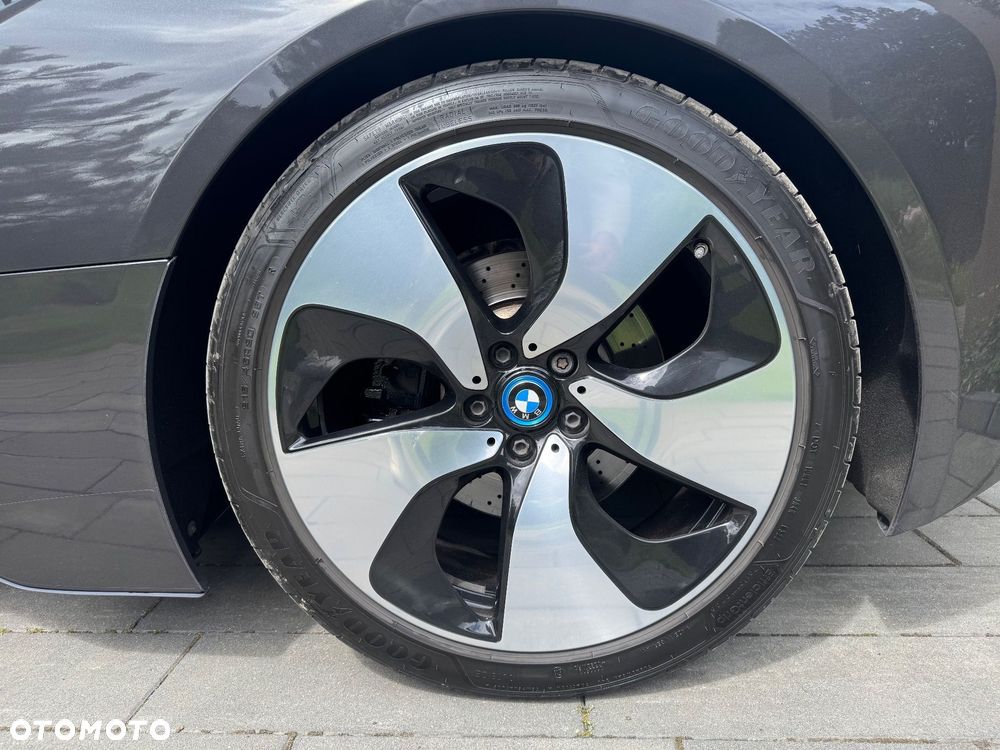 BMW i8 - 4