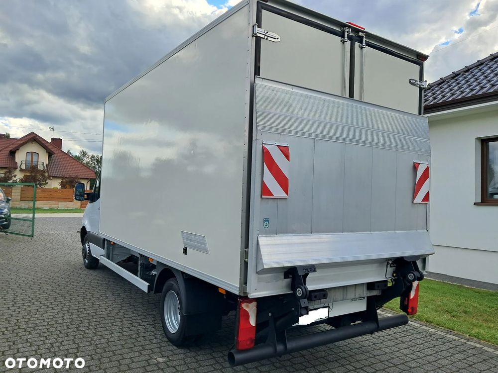 Mercedes-Benz SPRINTER 515 Chłodnia + Winda Salon Polska - 5