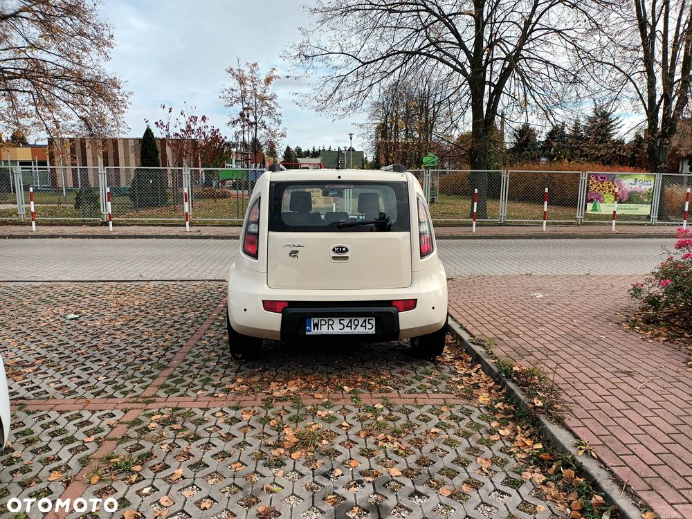 Kia Soul 1.6 XL - 5