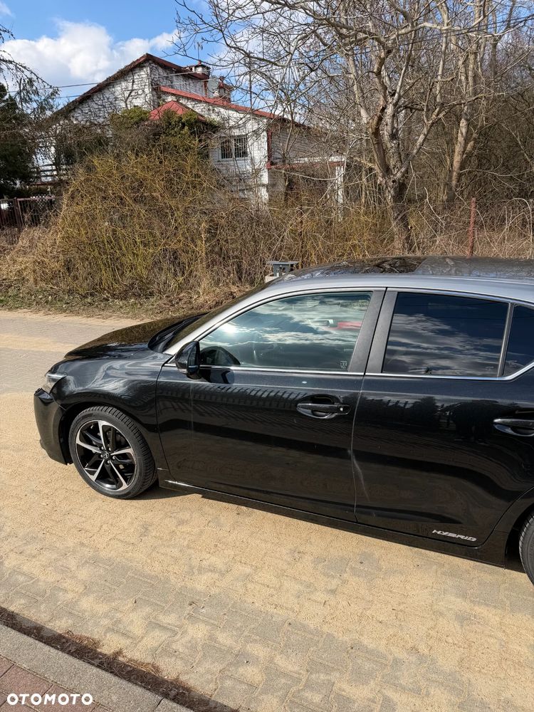 Lexus CT 200h Business Edition - 5