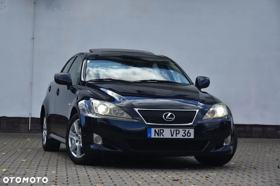 Lexus IS 250 Prestige - 4