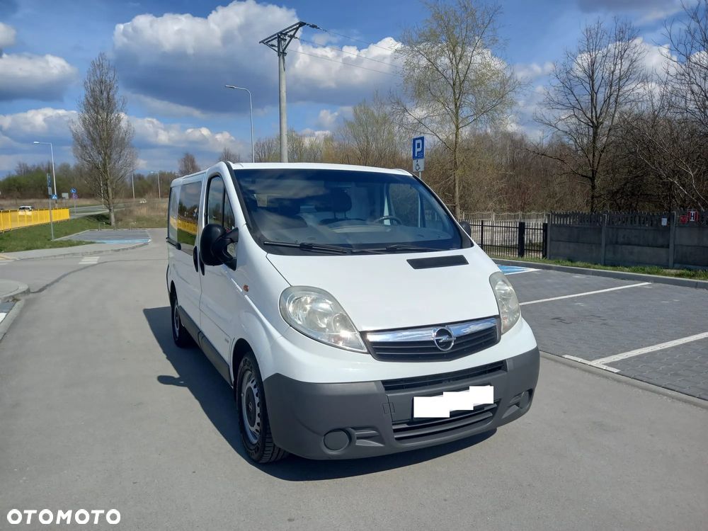 Opel VIVARO - 9