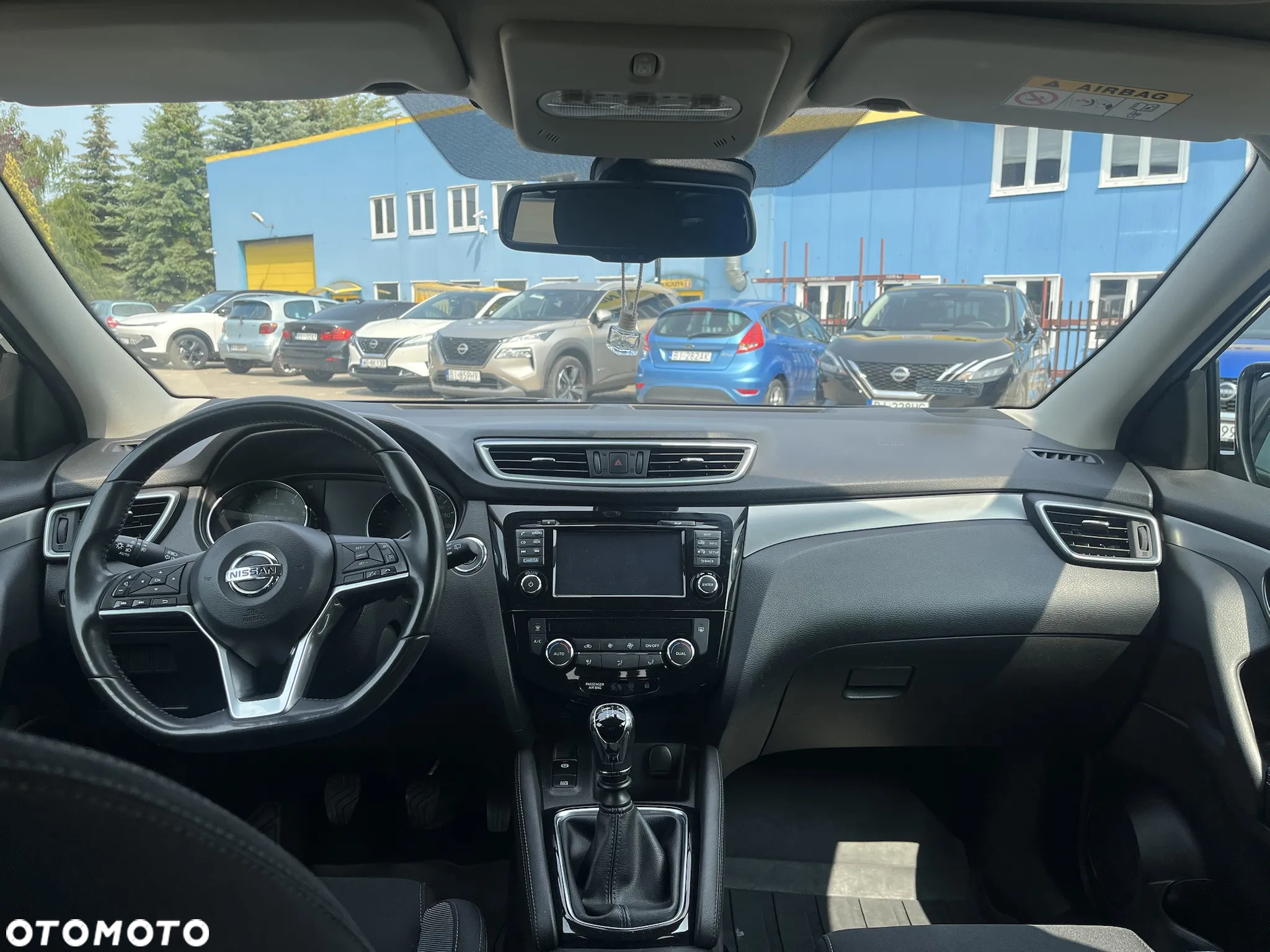 Nissan Qashqai 1.6 DIG-T N-Connecta - 19
