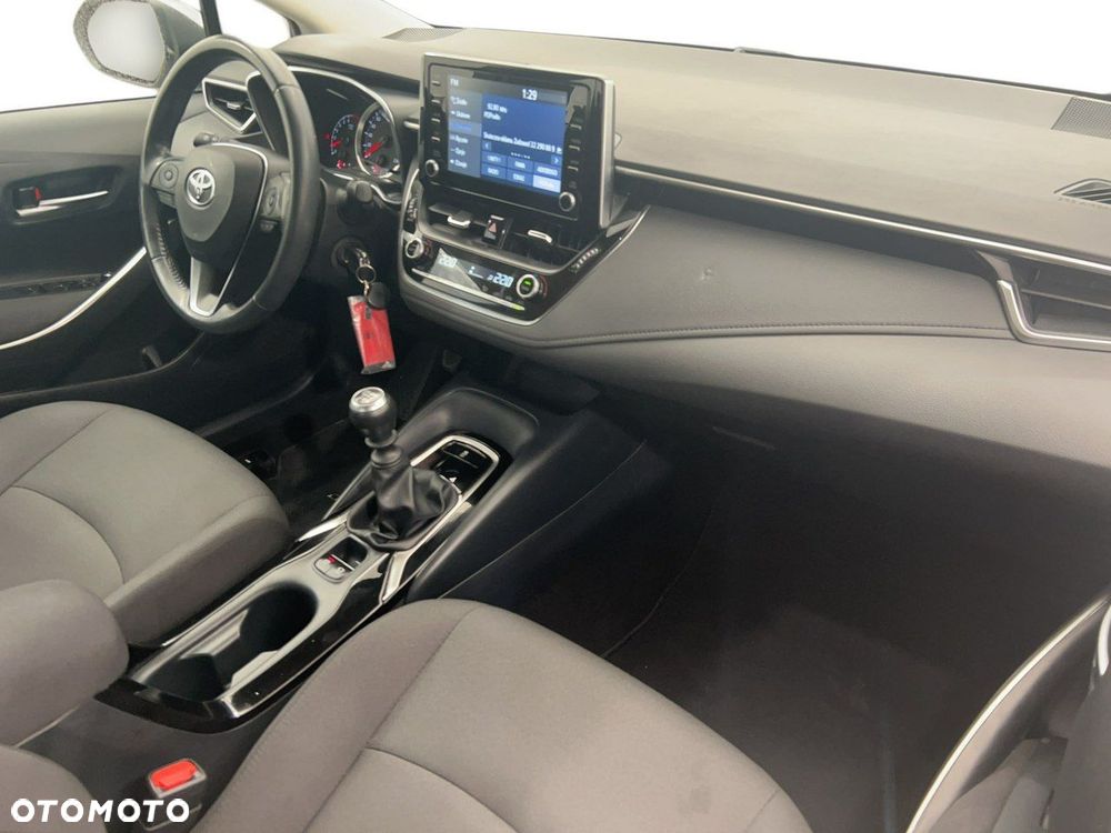 Toyota Corolla 1.5 Comfort - 17