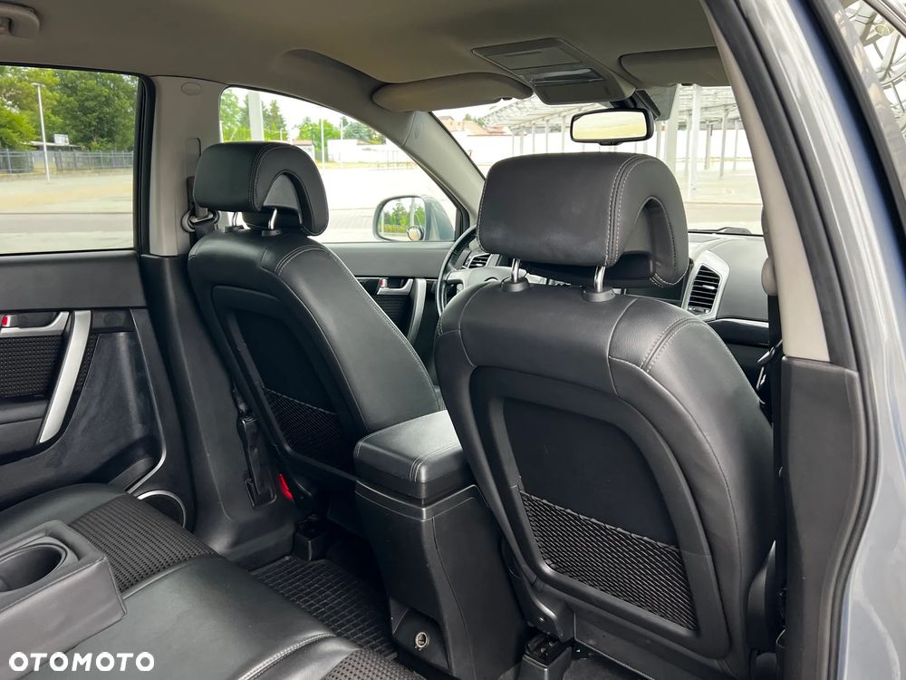 Chevrolet Captiva - 16