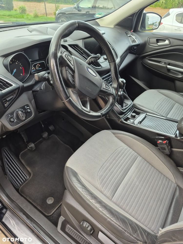 Ford Kuga 2.0 TDCi AWD Titanium - 16