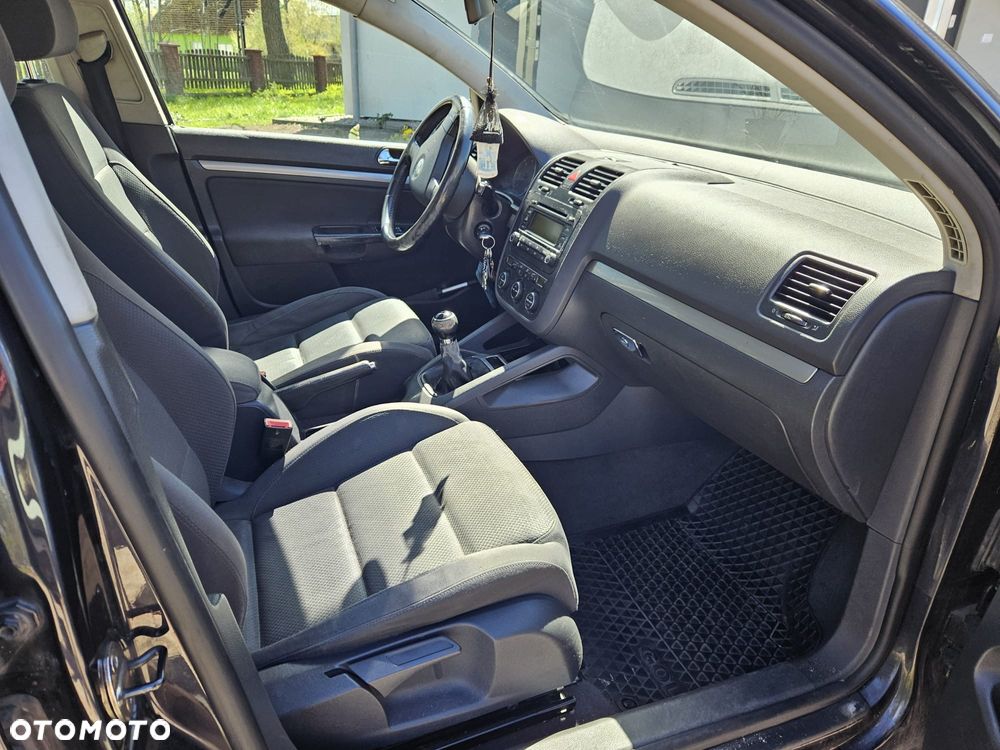 Volkswagen Golf 1.9 TDI Comfortline - 7