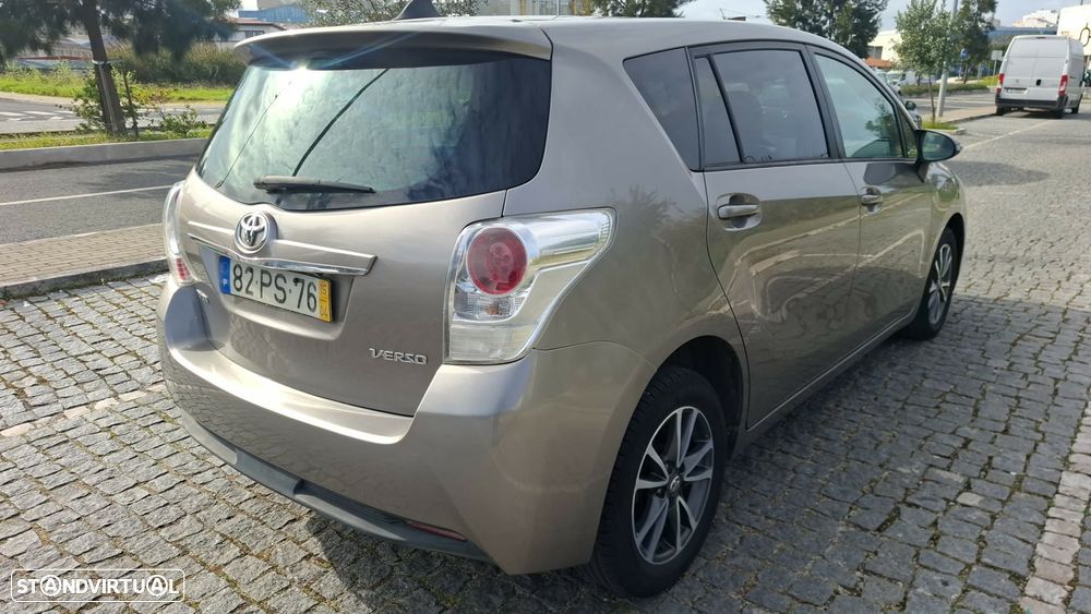 Toyota Verso 1.6 D-4D Active - 5