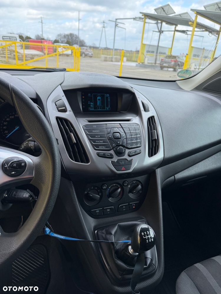 Ford Tourneo Connect 1.5 TDCi Start-Stop Titanium - 21