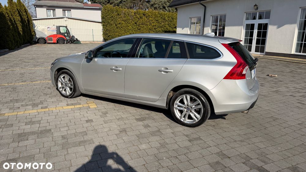 Volvo V60 T4 Edition - 14