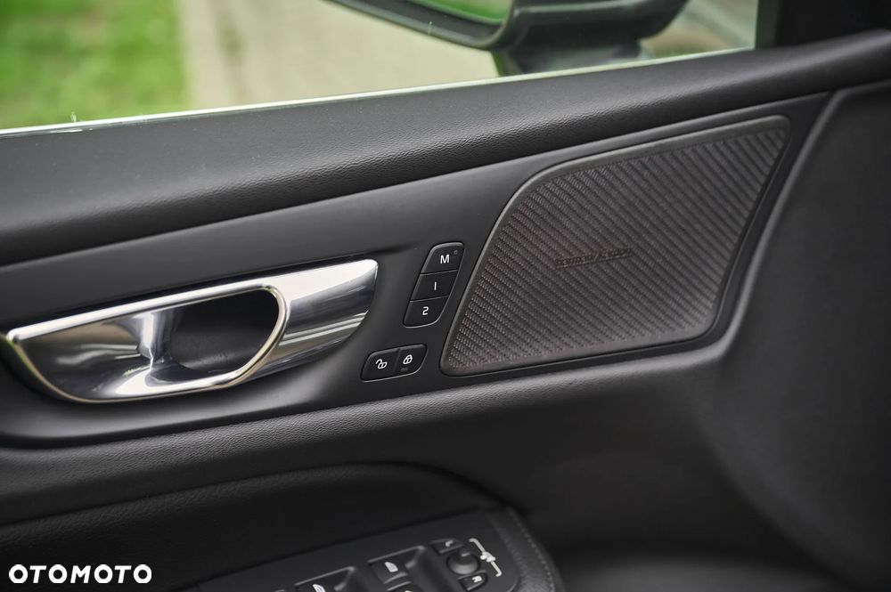 Volvo S60 T5 Inscription - 33