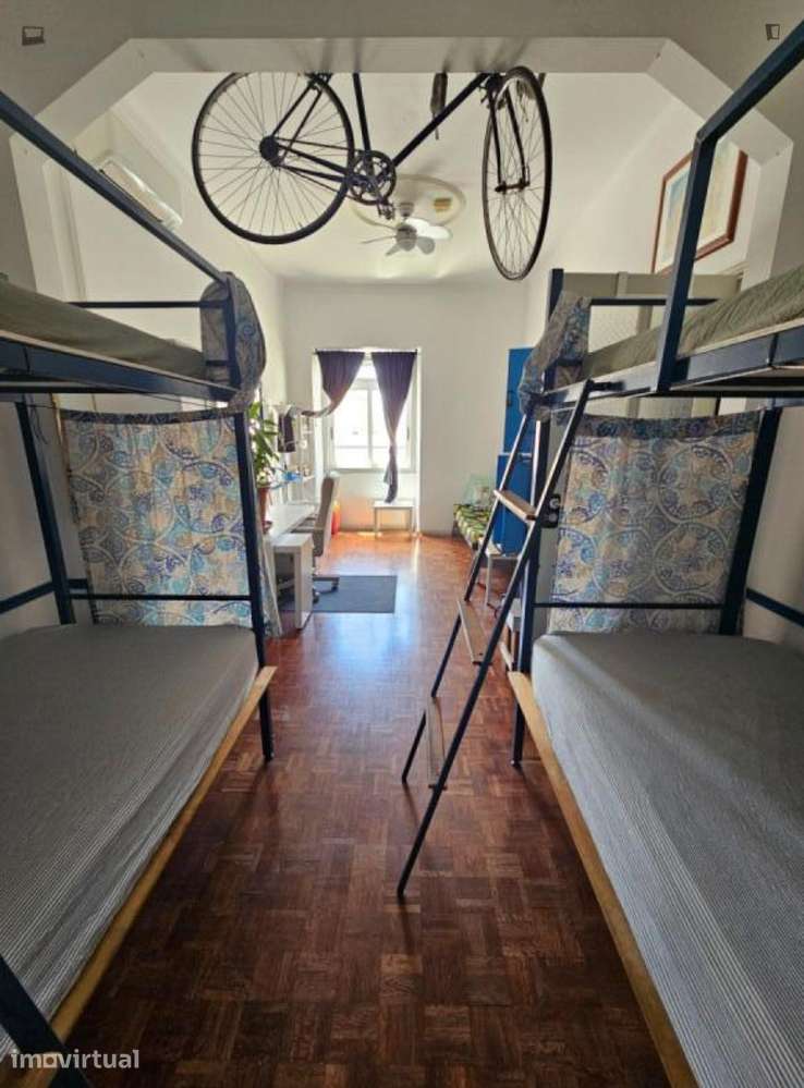 Quarto - localizado em Faro - Grande imagem: 3/7