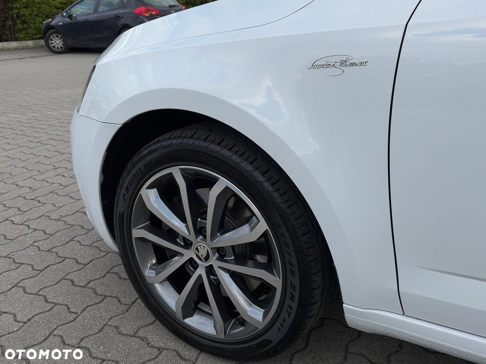 Skoda Octavia 2.0 TDI 4x4 L&K DSG - 6