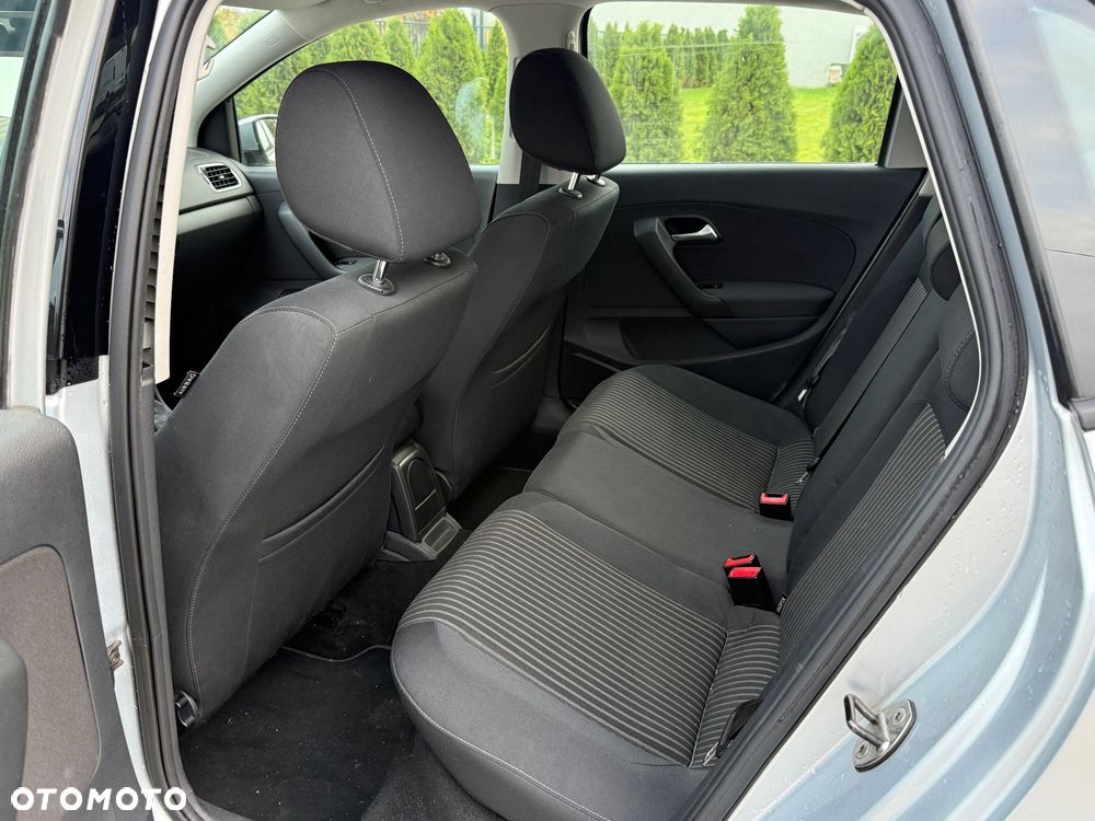 Volkswagen Polo 1.6 TDI DPF Highline DSG - 14