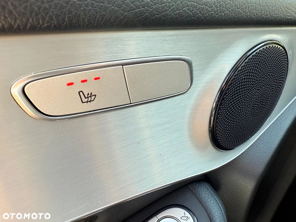 Mercedes-Benz GLC 220 d 4-Matic - 28