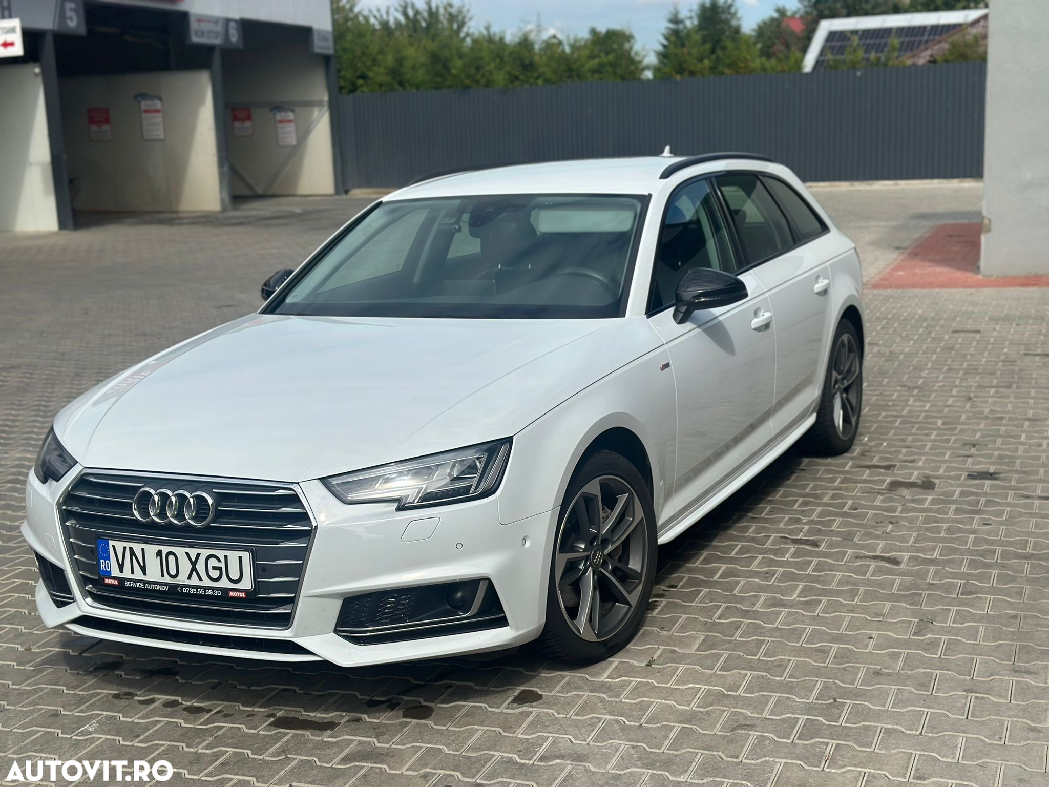 Audi A4 Avant 2.0 40 TDI S tronic Advanced - 6