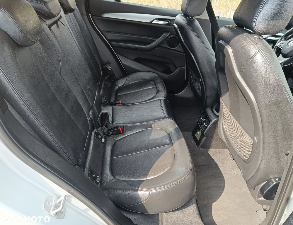 BMW X1 sDrive16d - 17