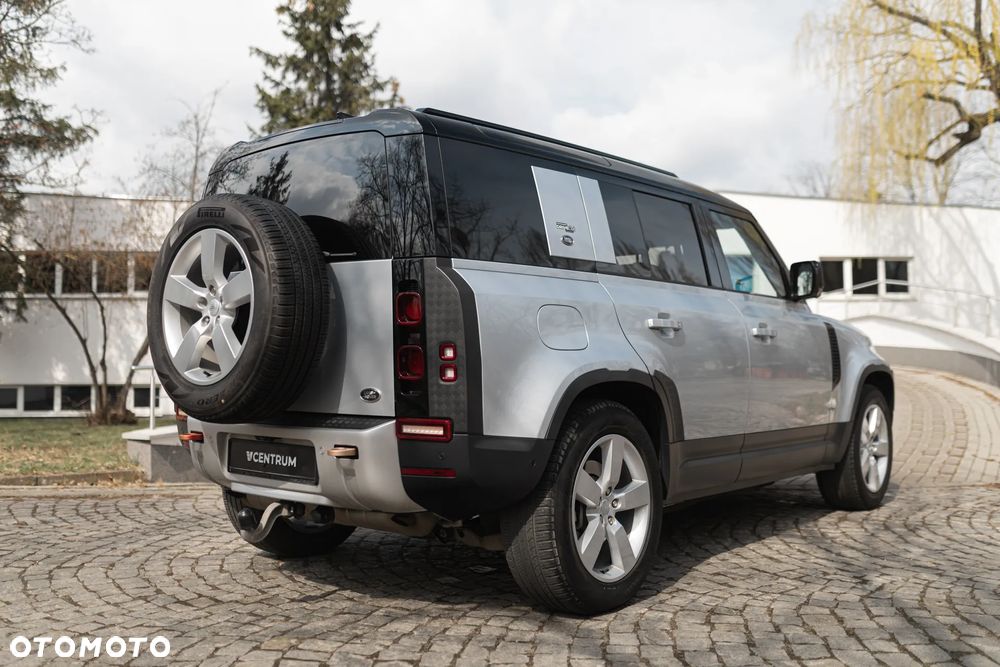 Land Rover Defender 3.0 P400 mHEV First Edition - 12