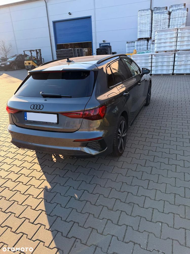 Audi A3 Sportback - 3