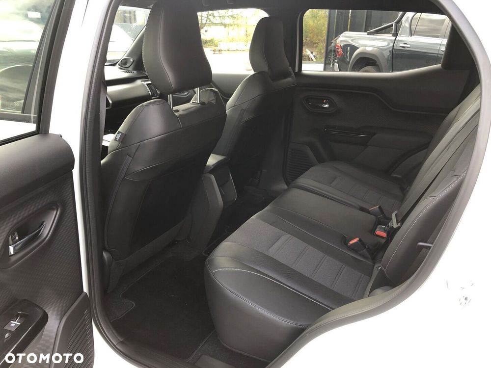 Toyota Urban Cruiser 61kWh 4x4 Executive - 17
