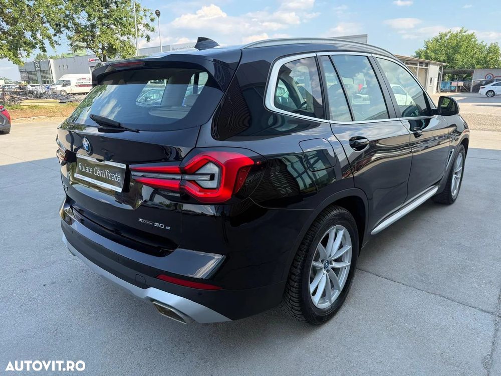 BMW X3 xDrive30e AT PHEV - 8
