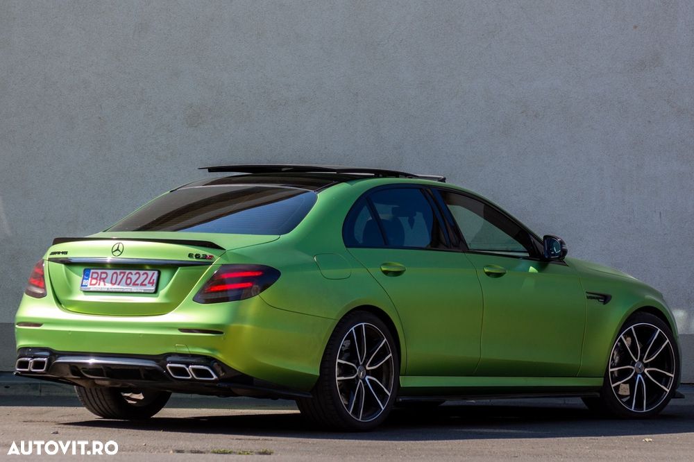 Mercedes-Benz E AMG 63 4Matic+ T 9G-TRONIC - 10
