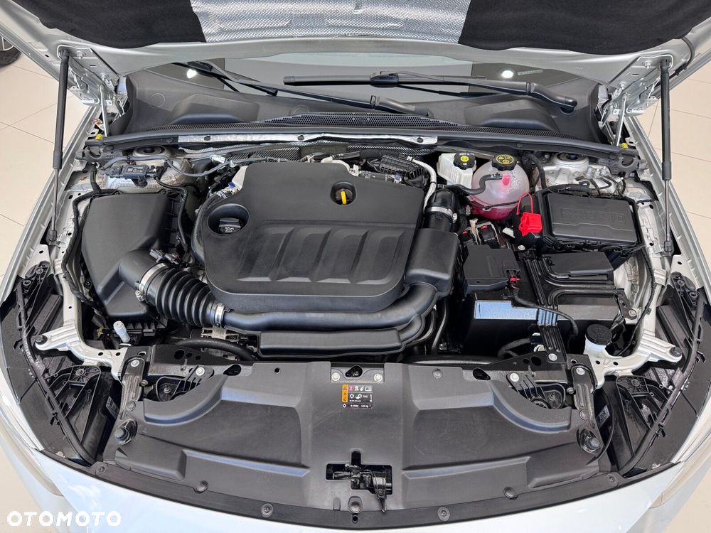 Opel Insignia - 19