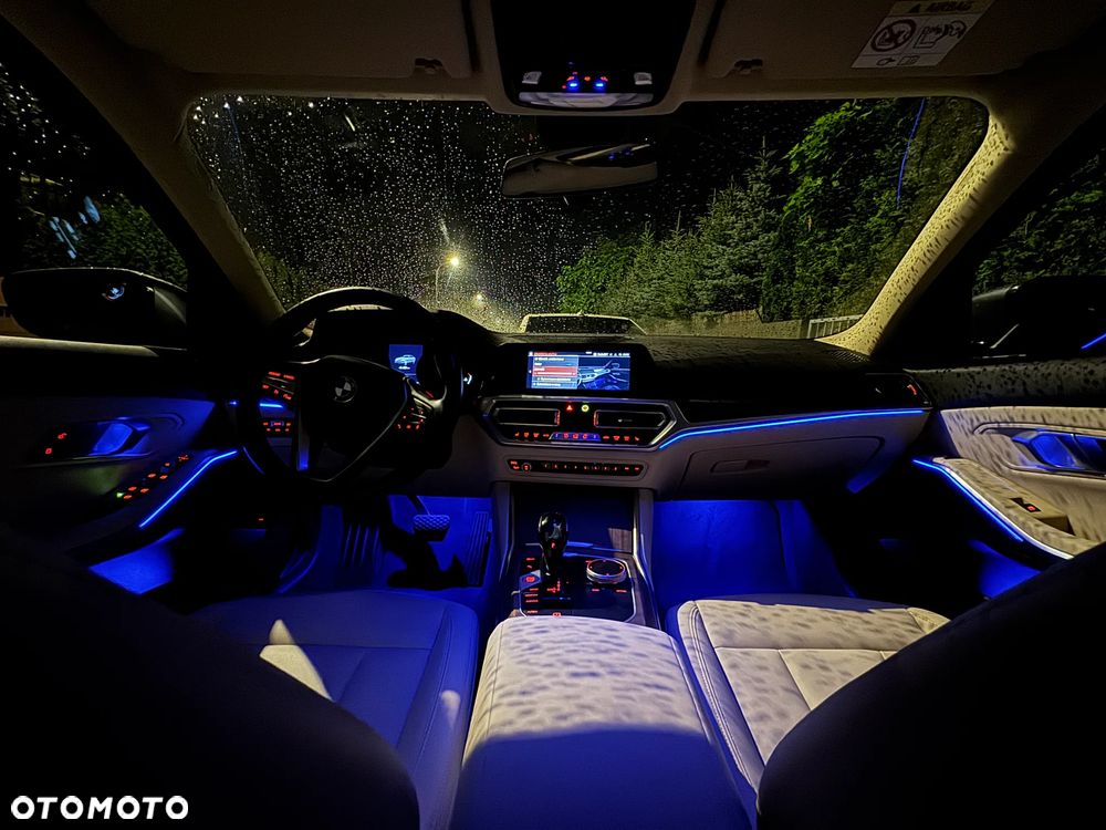BMW Seria 3 316d Advantage - 26