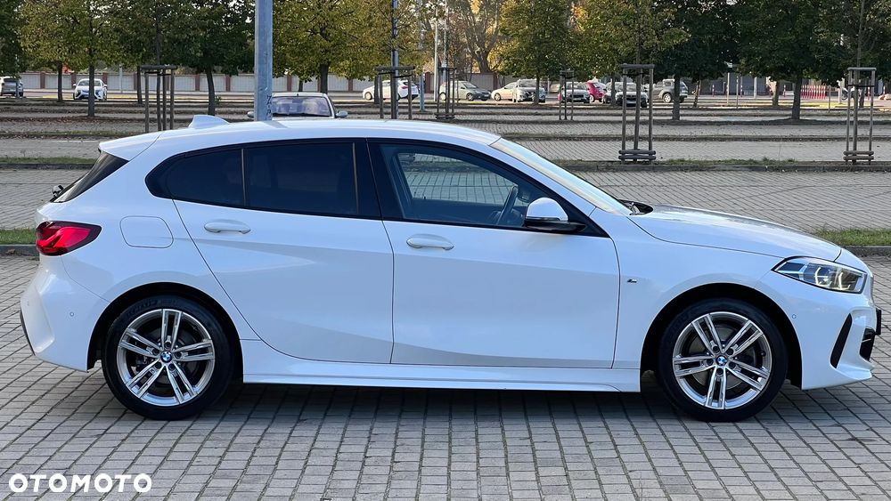BMW Seria 1 118i M Sport - 10